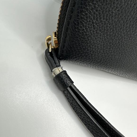 KATE SPADE New York Shara Larchmont Avenue Wristlet - Picture 7 of 8